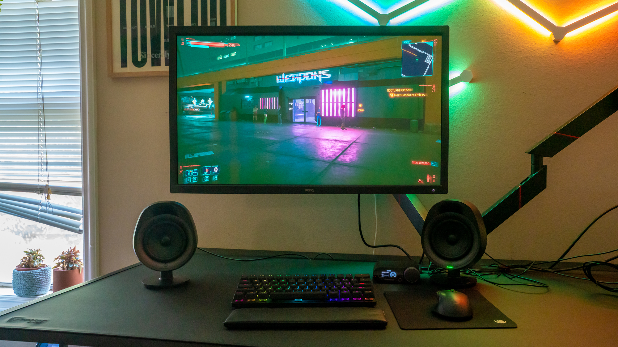 SteelSeries Arena 3 em uma configuração de jogos