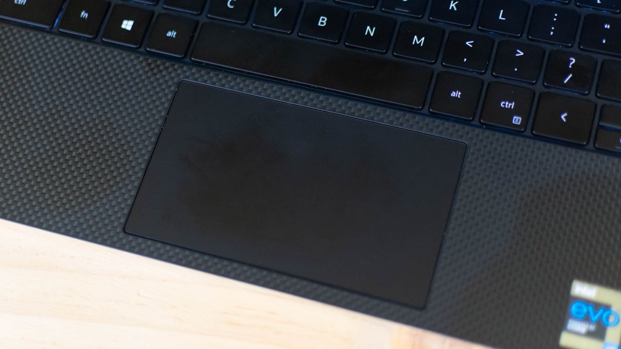 Dell XPS 13 9310 (2020) trackpad