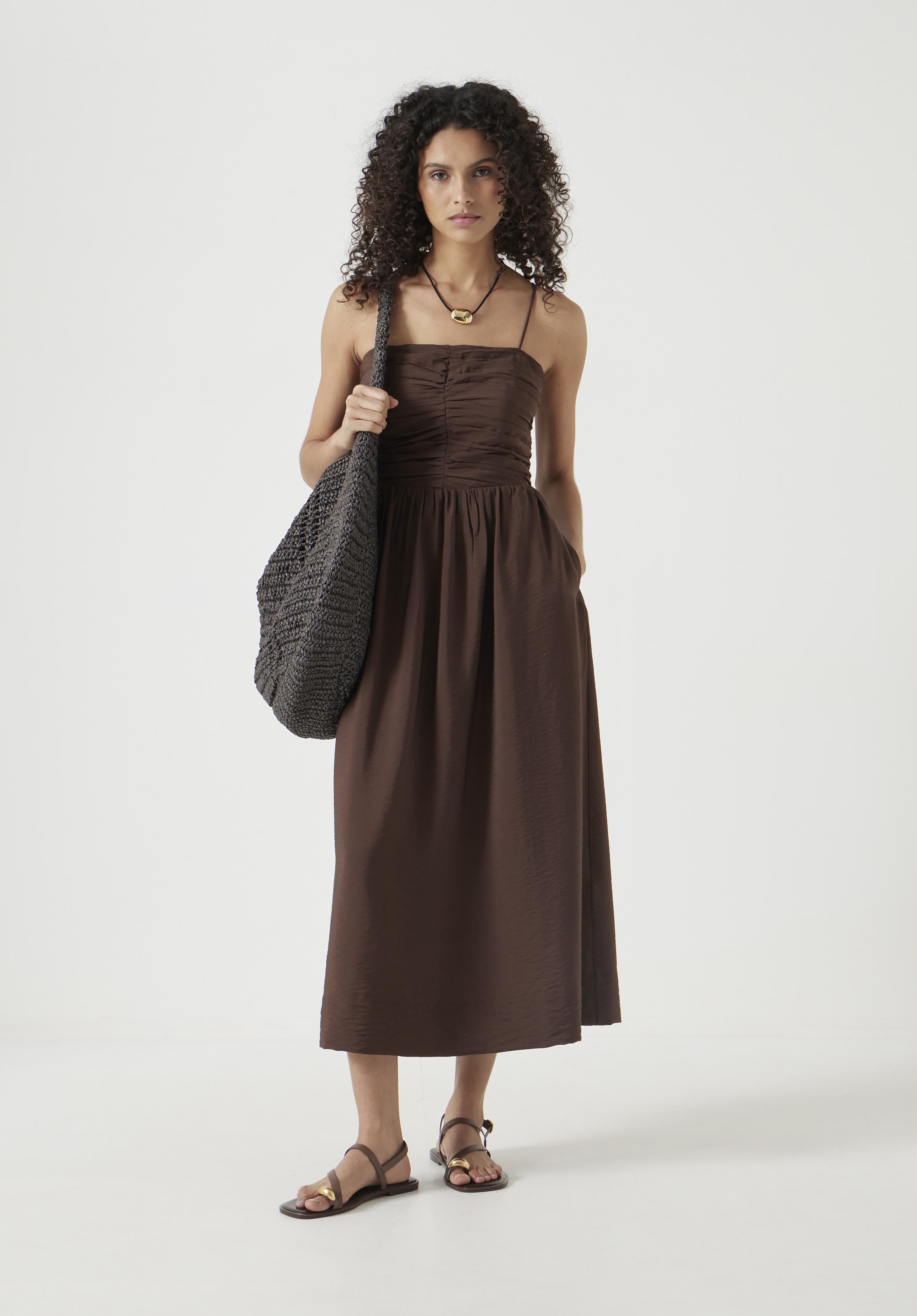 Air Flow Thin Strap Gathered Midi Dress