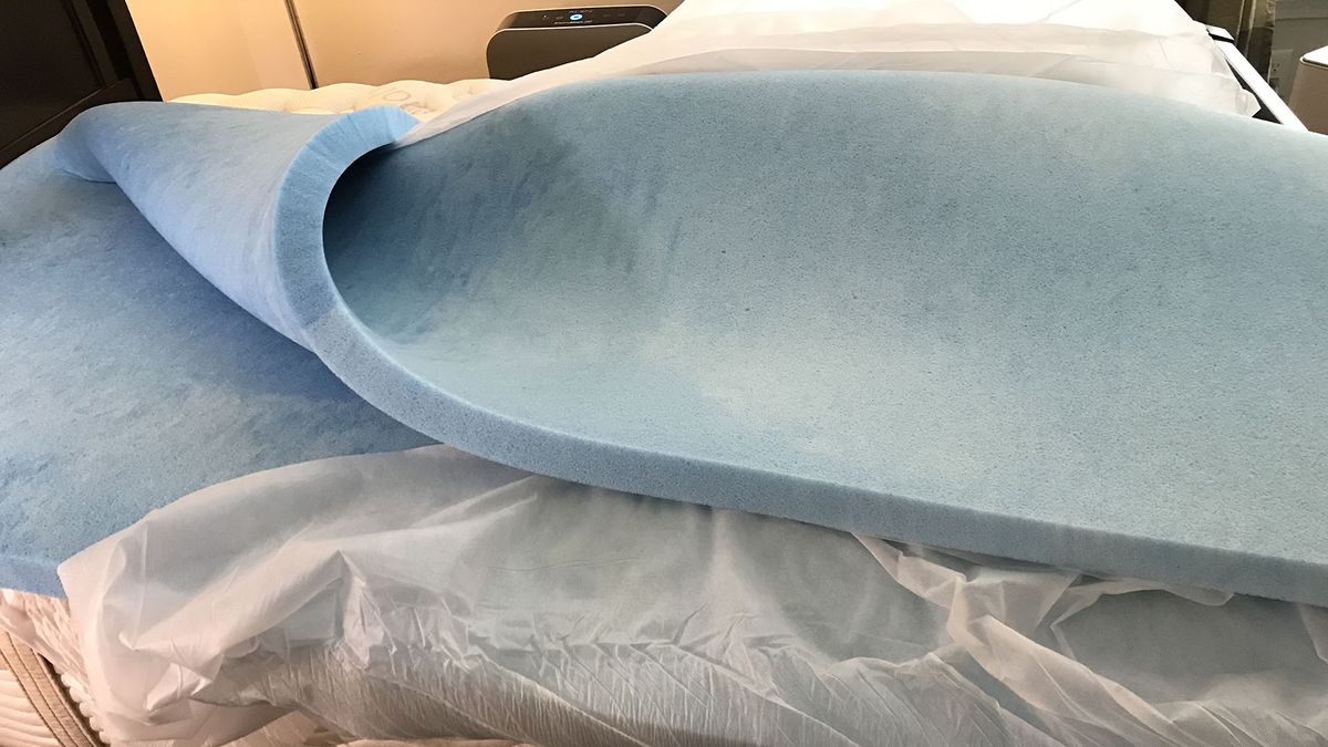 Sleep Innovations gel memory foam mattress topper