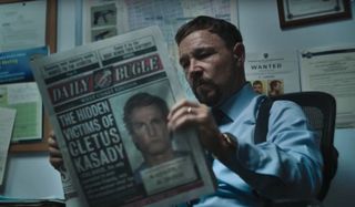 Stephen Graham reads The Daily Bugle in Venom: Let There Be Carnage.