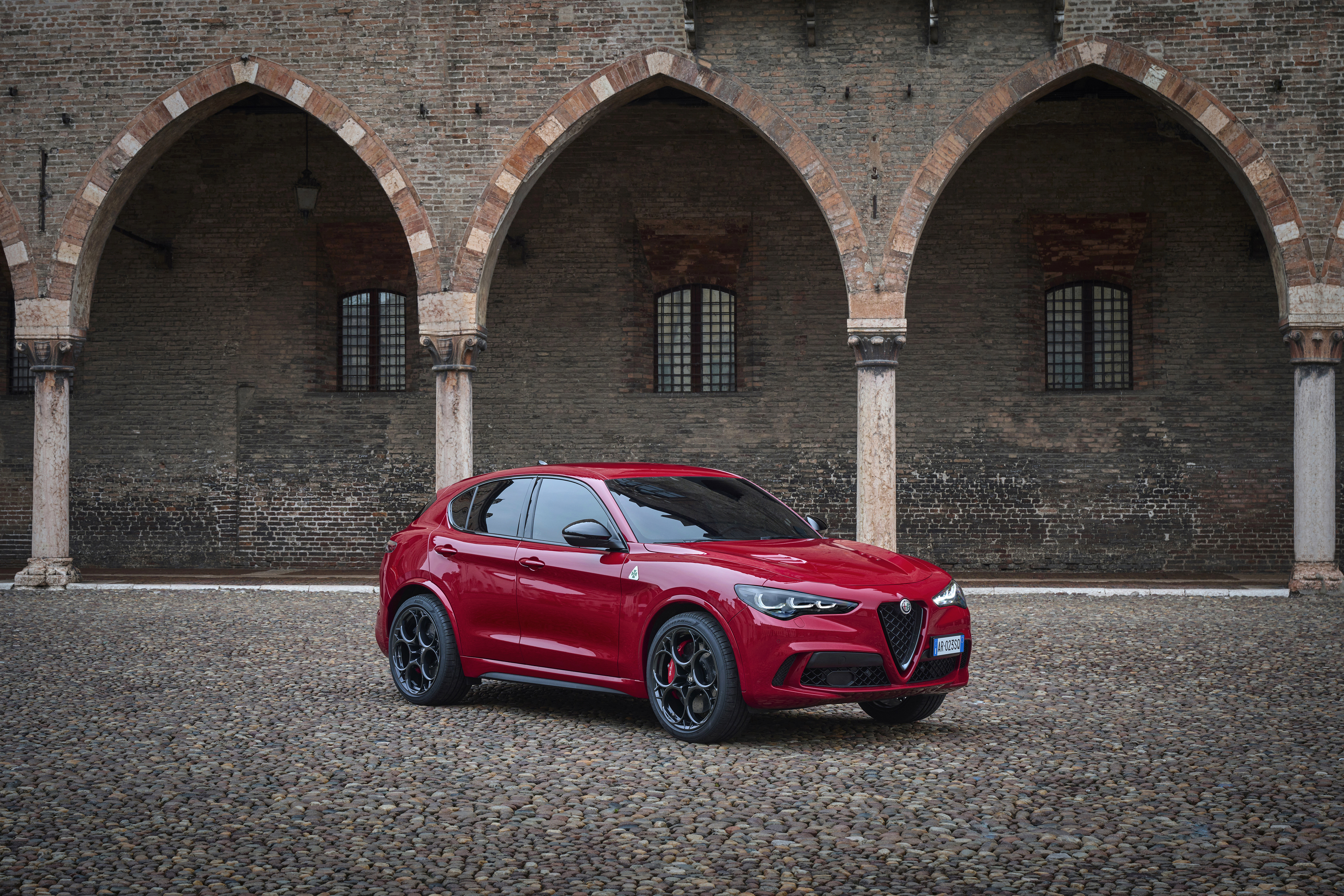 Red car