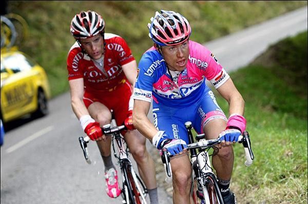 Damiano Cunego (Lampre) and Sylvain Chavanel (Cofidis).