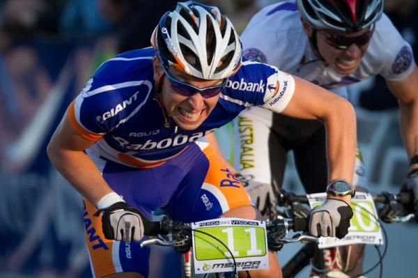 Emil Lindgren (Rabobank-Giant Offroad Team) and Ben Henderson