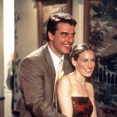 chris noth and sarah jessica parker star in sex and the city the man, the myth, the viagra episode 1999 paramount pictures