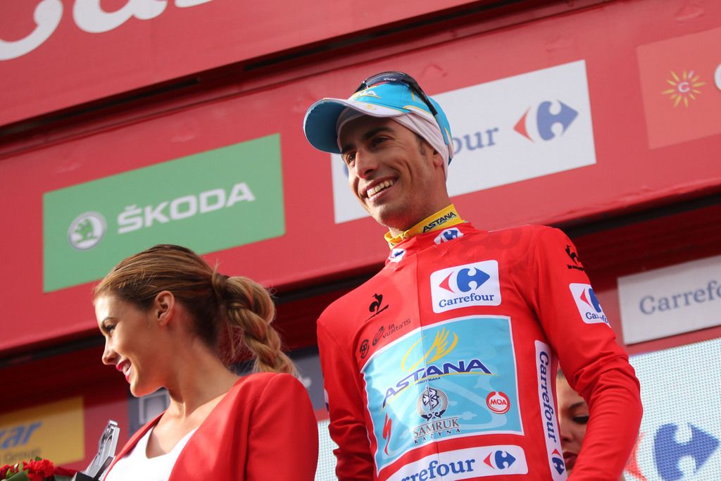 Red jersey leader Fabio Aru (Astana)