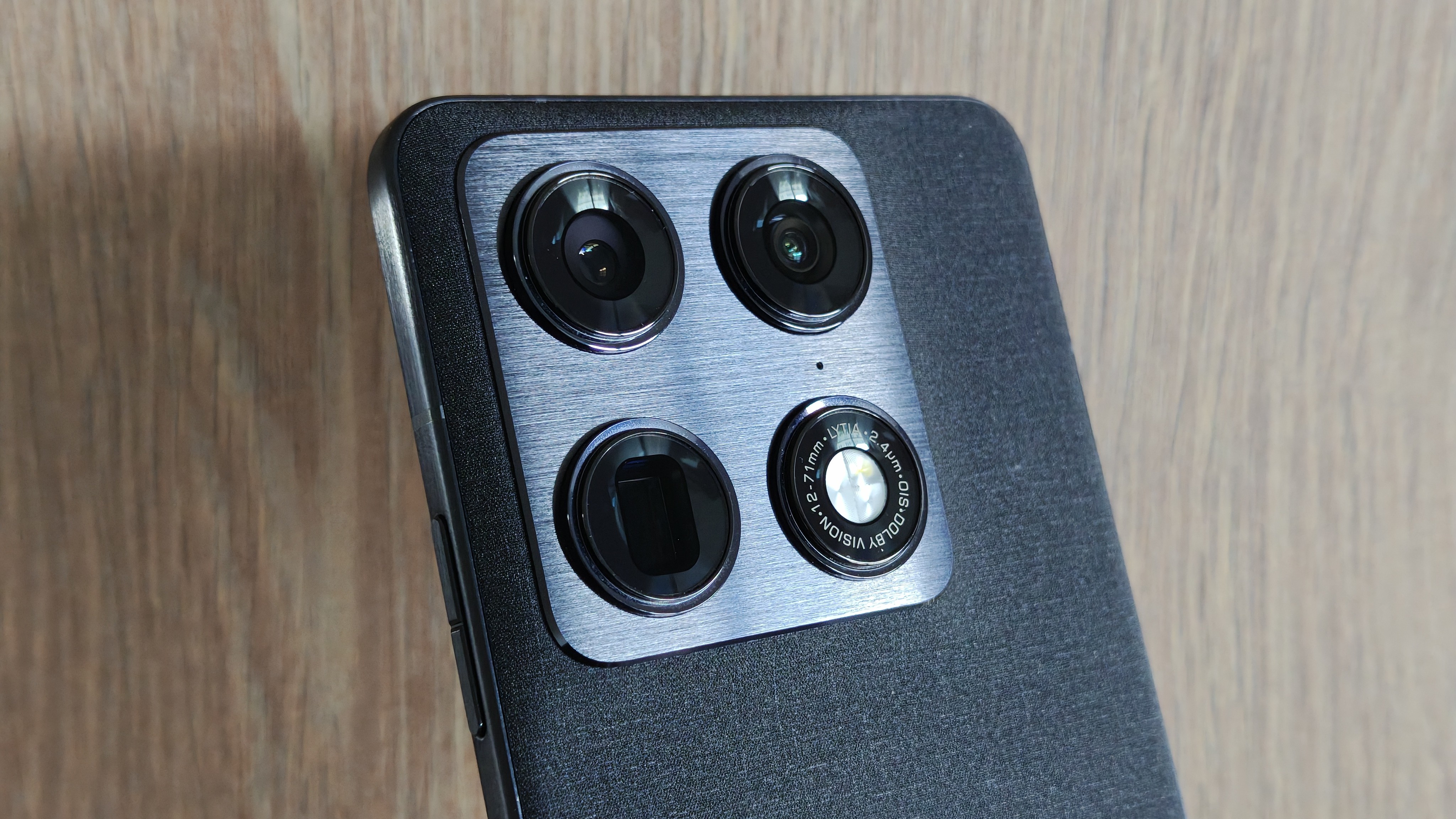 Motorola Signature