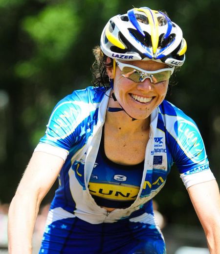Georgia Gould (Luna Pro Team) notches another Pro-XCT win.