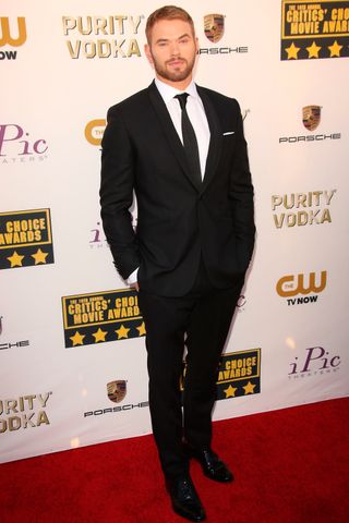 Twilight Star Kellan Lutz Smoulders At The Annual Critics' Choice Awards 2014
