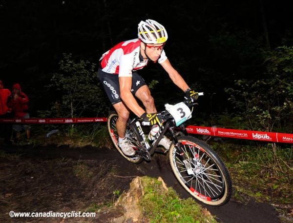 Nino Schurter (Switzerland) battled Jaroslav Kulhavy all day