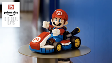 Lego Mario Kart – Mario & Standard Kart deal (T3)