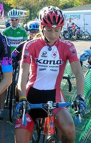 Simms readies herself to ride