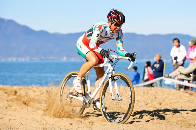 Hikaru Kosaka rides to fourth place