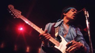 Jimi Hendrix onastage