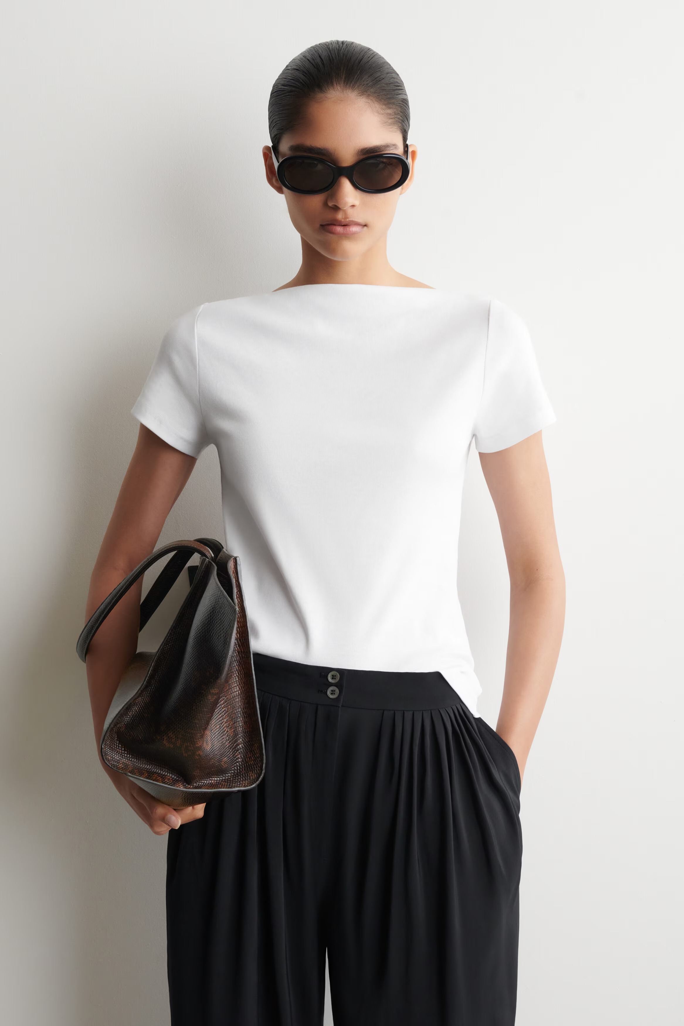 cos, Boat-Neck T-Shirt
