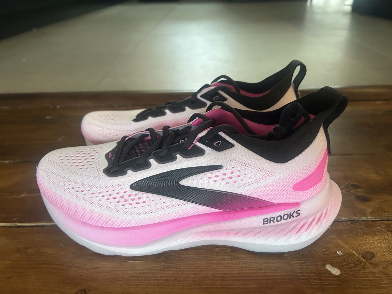 Brooks Glycerin 23