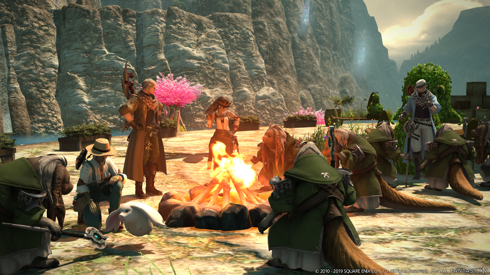 Final Fantasy XIV is finally headed to Xbox - The Verge