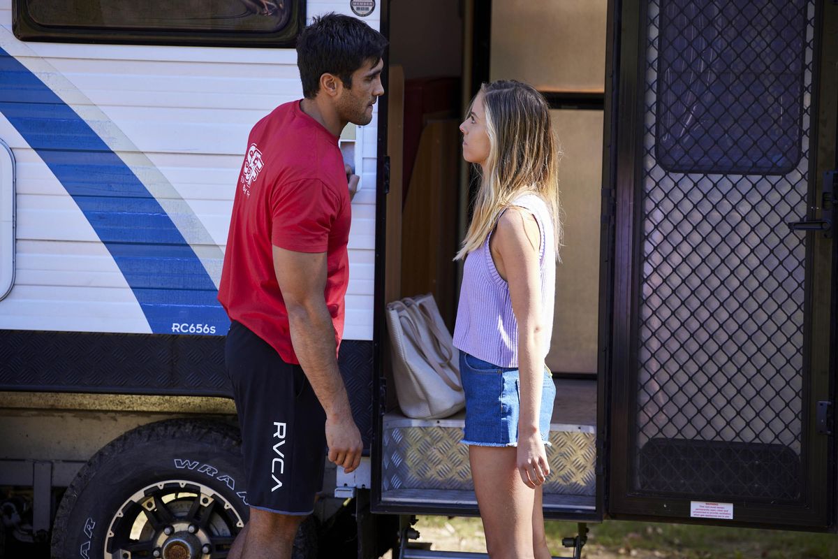 Home and Away spoilers, Tane Parata, Felicity Newman