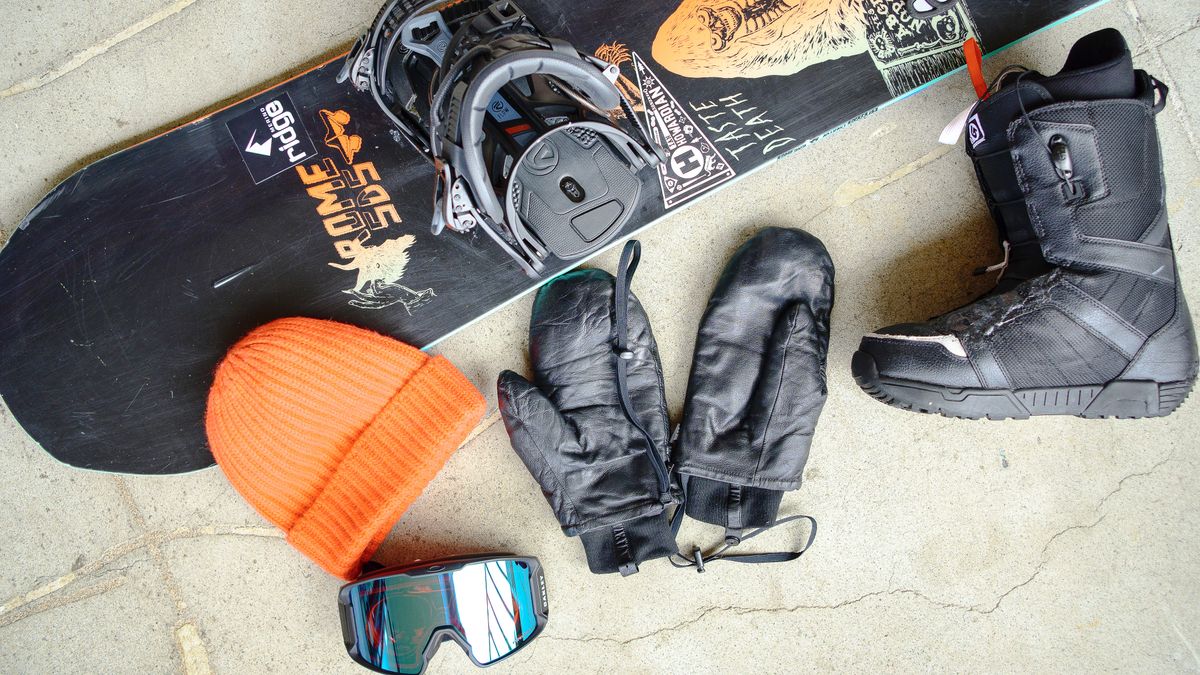 How to store your ski and snowboard gear in the offseason like a pro