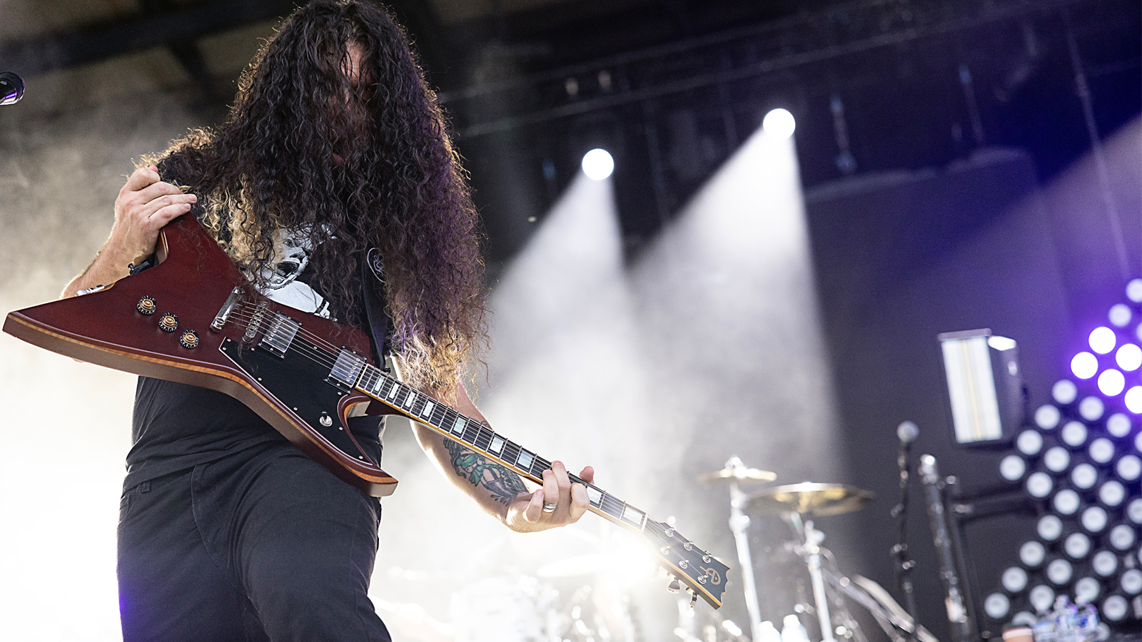 Claudio Sanchez playing live