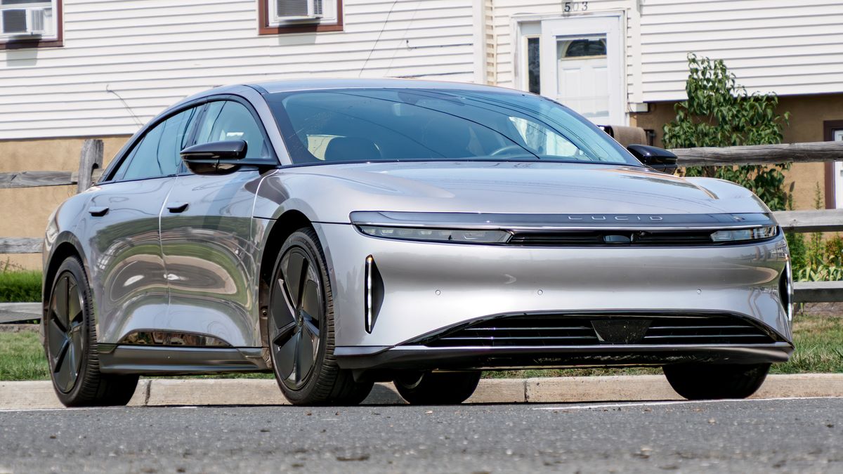2026 Lucid Air Touring review.