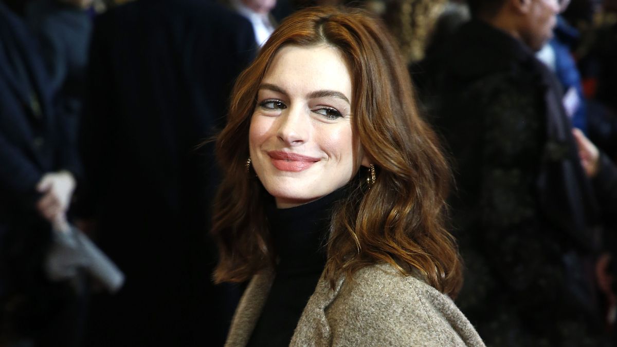 Why Anne Hathaway Had To Give Up Alcohol 