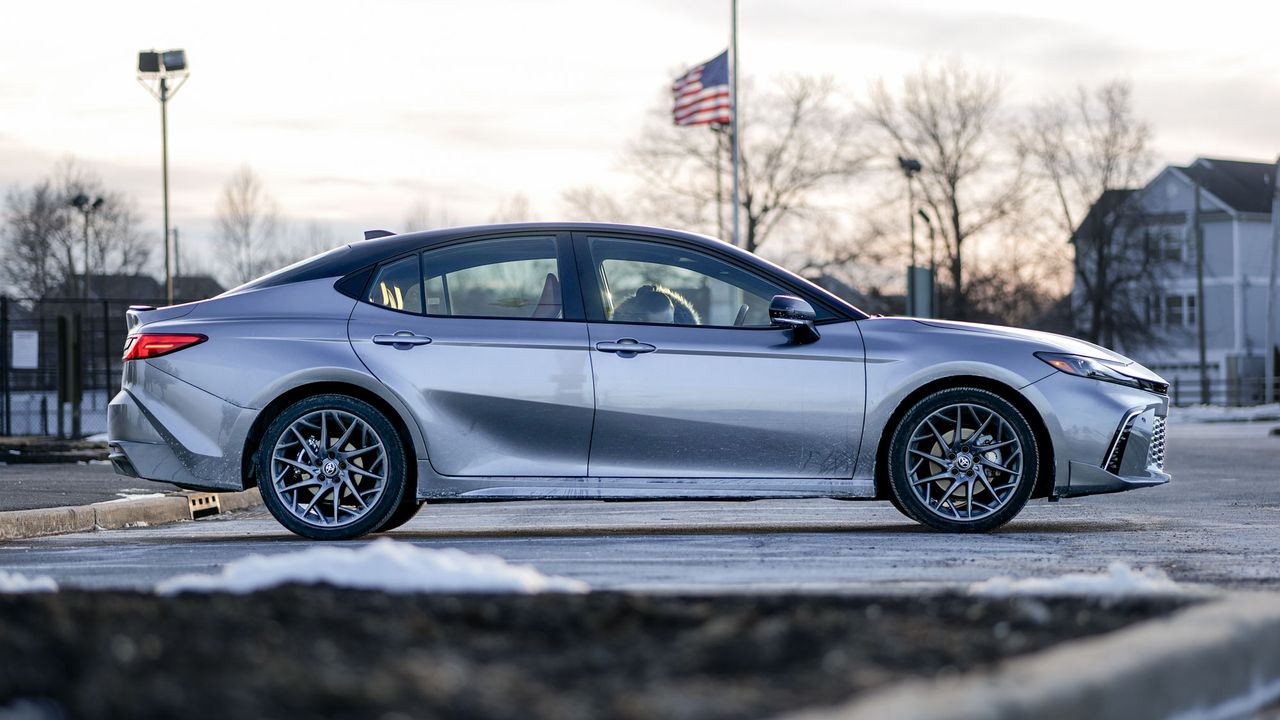2025 Toyota Camry Hybrid XSE test drive review.