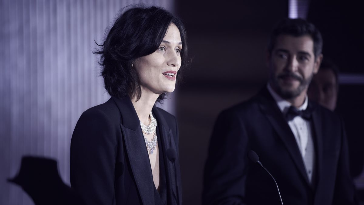 Clotilde Hesme as Juliette Pellegrini in "Lupin" on Netflix.