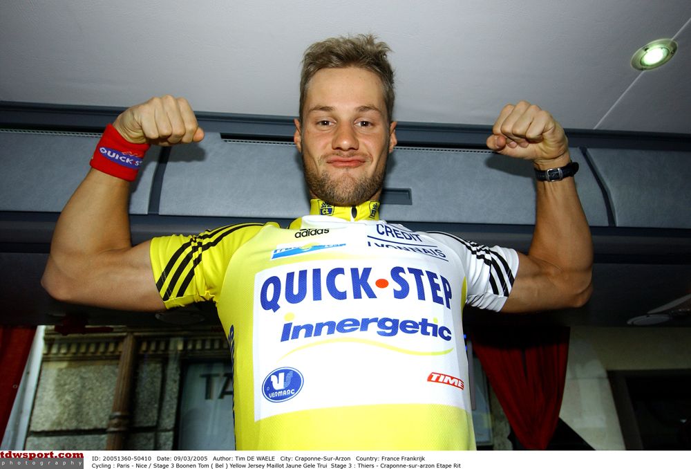 Showing off the 2005 Paris-Nice leader's jersey