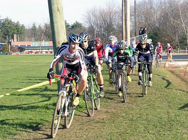 Rebecca Wellons takes the hole shot in the elite women's race.