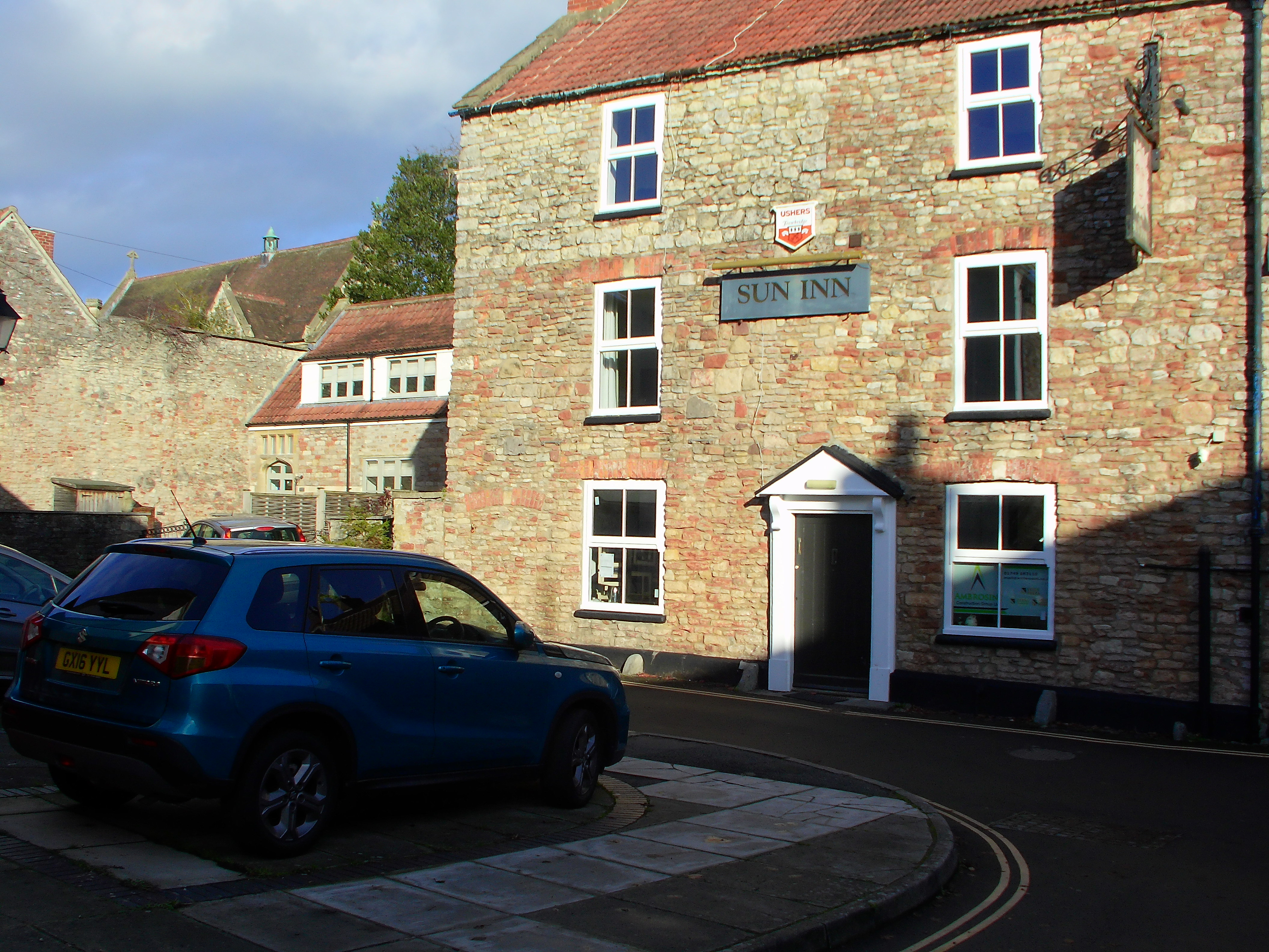 Yashica City 200 example shot