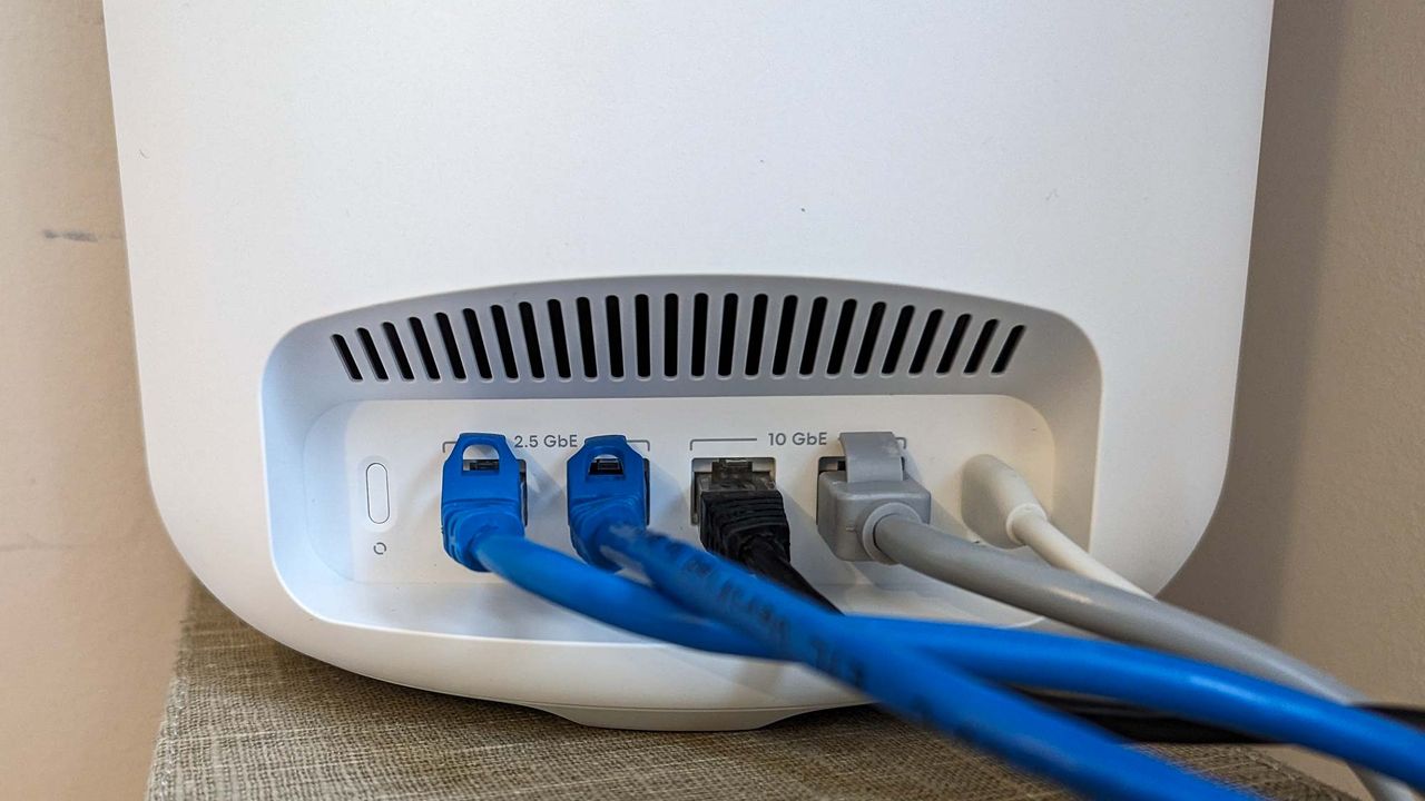 Eero Max 7 ports