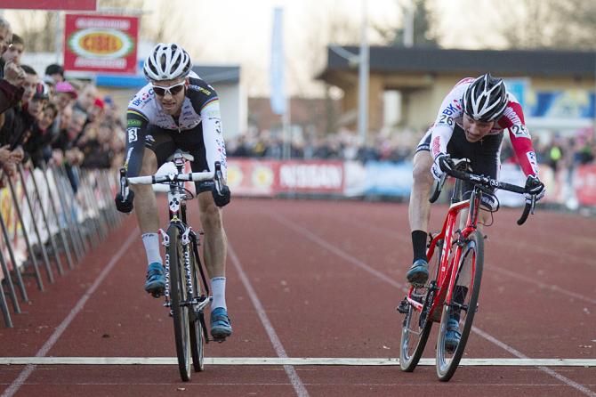 The sprint was decided by millilmeters