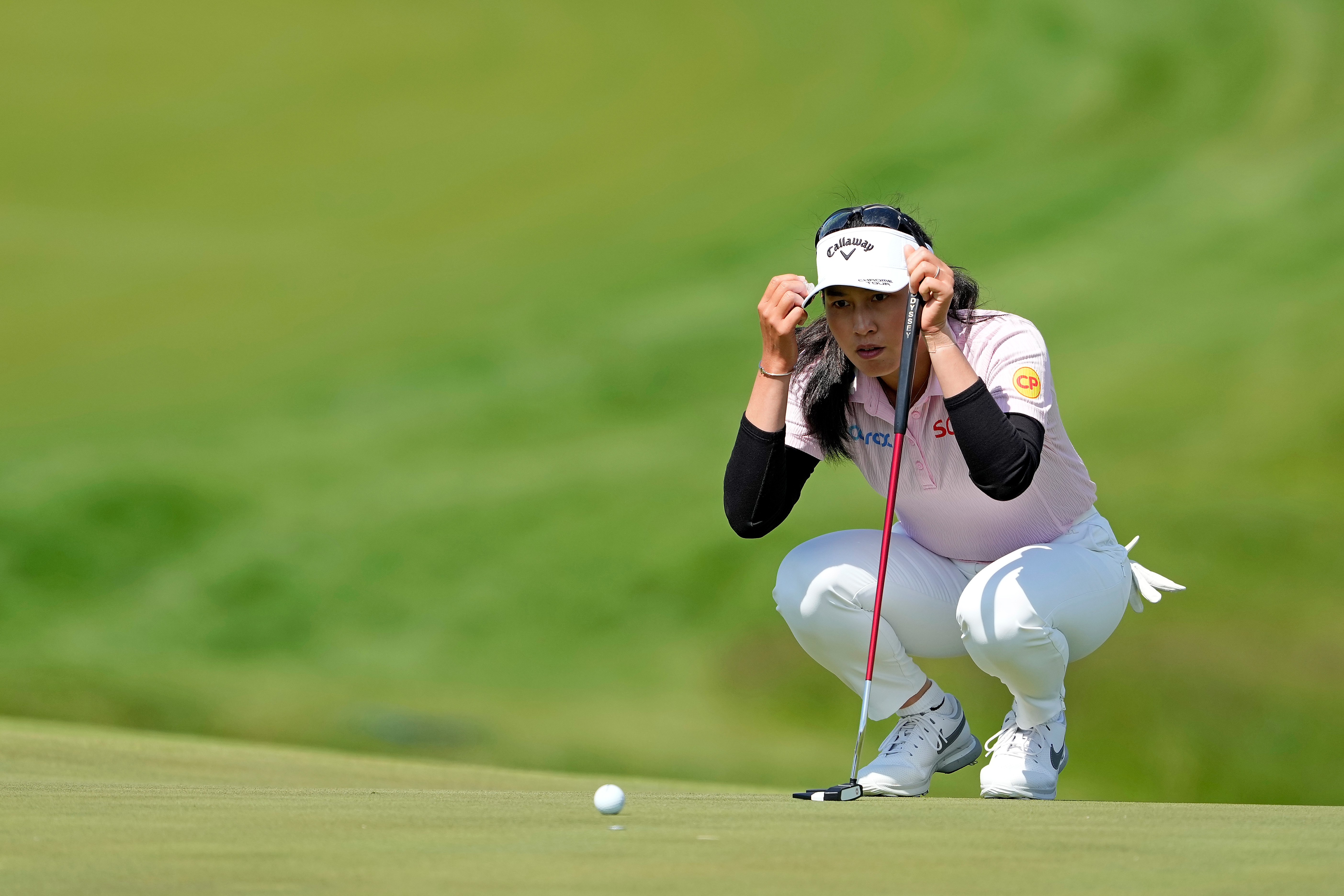 Jeeno Thitikul struggles at the 2025 US Women's Open