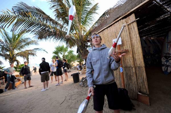 Who's the juggler?