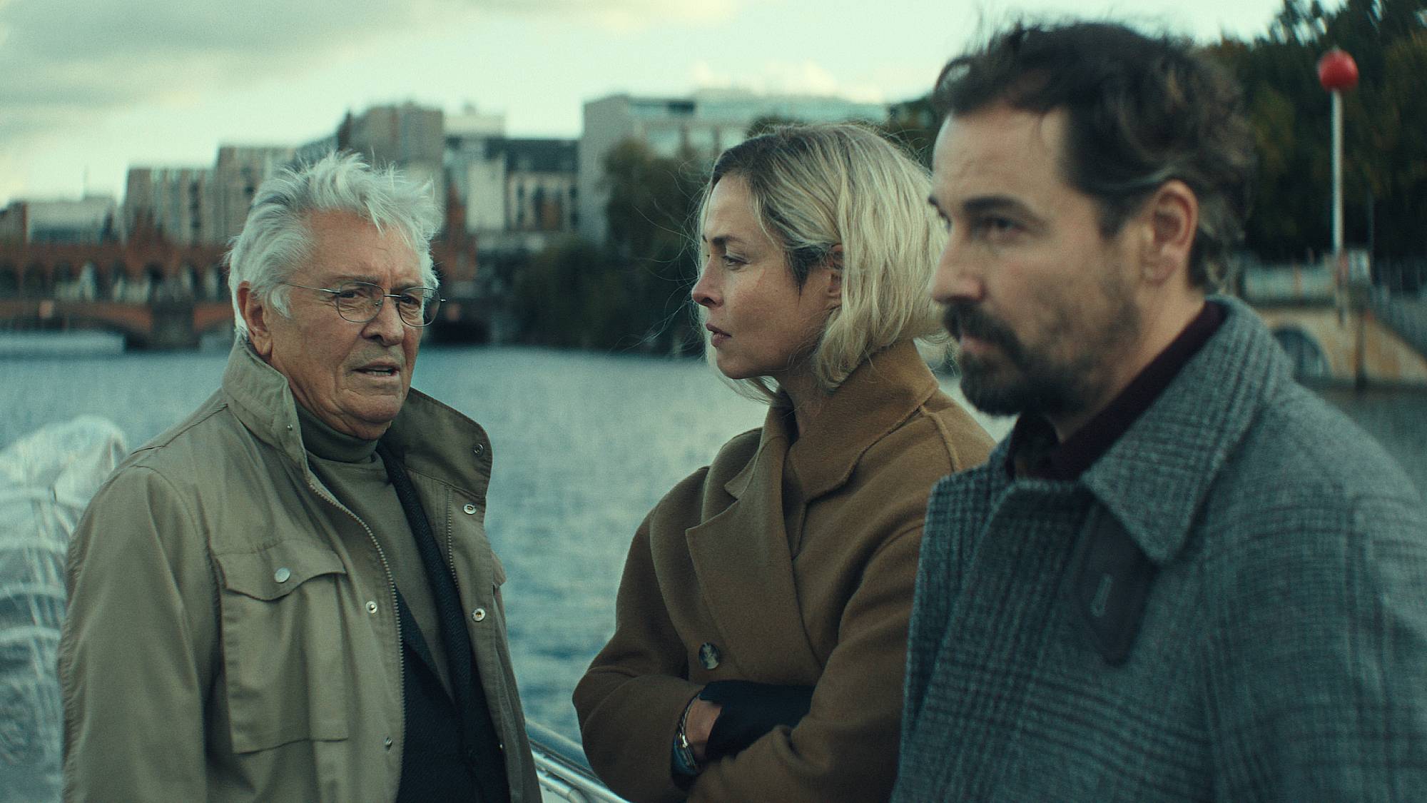 Susanne Wolff and Felix Kramer in "Unfamiliar" on Netflix (2026)