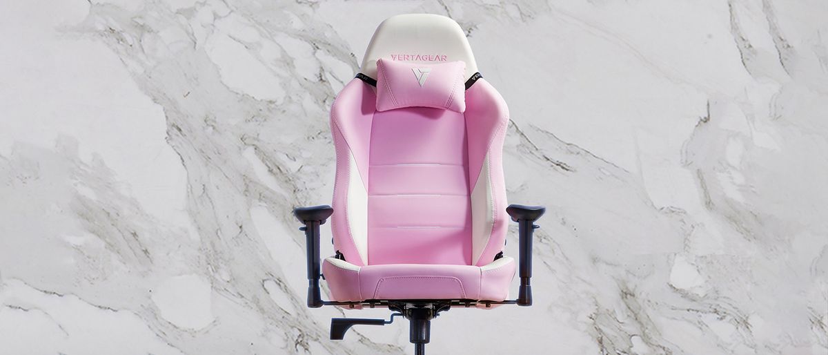 Vertagear PL1000 in front of marble wall