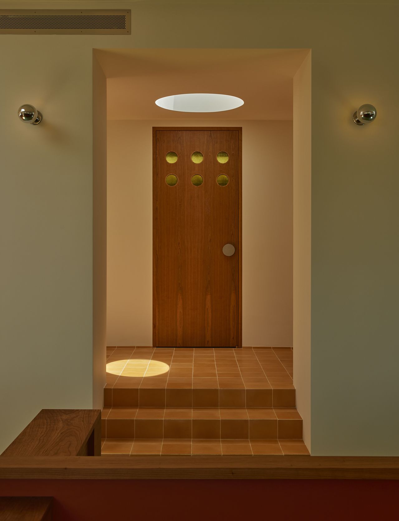 office furnished with cherry wood and terracotta tiles in Los Angeles