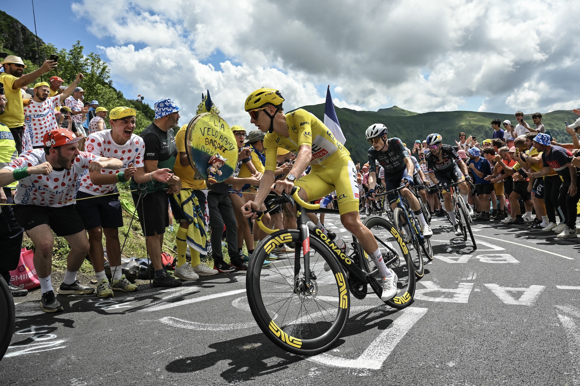 'Ambush territory' - Why there could be major surprises in the coming Tour de France stages through the Massif Central