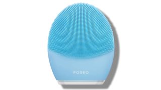 Foreo Luna 3 face brush for combination skin, one of w&h's best blackhead removers