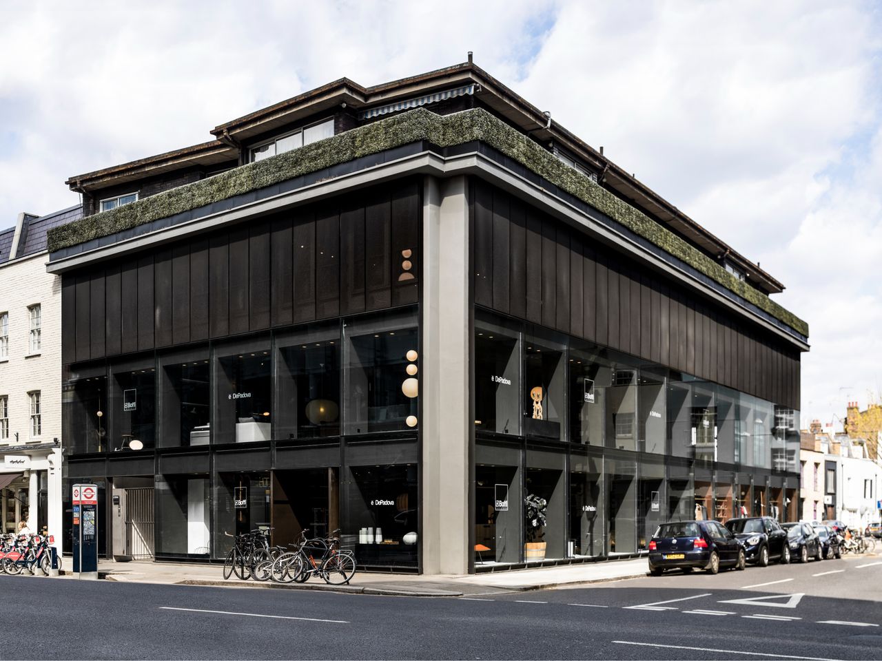 Steel and glass building serving as showroom for Boffi De Padova, a London furniture shopping destination