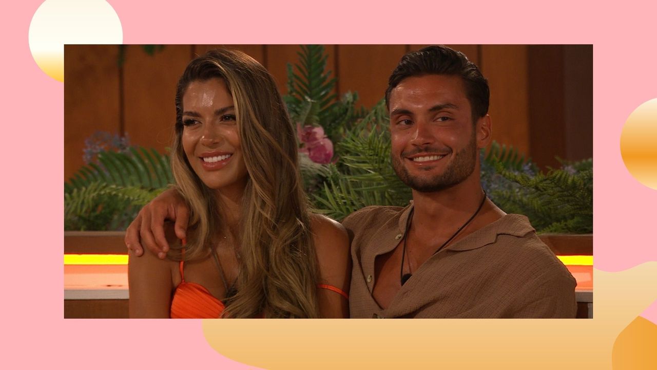 Ekin-Su and Davide on Love Island UK