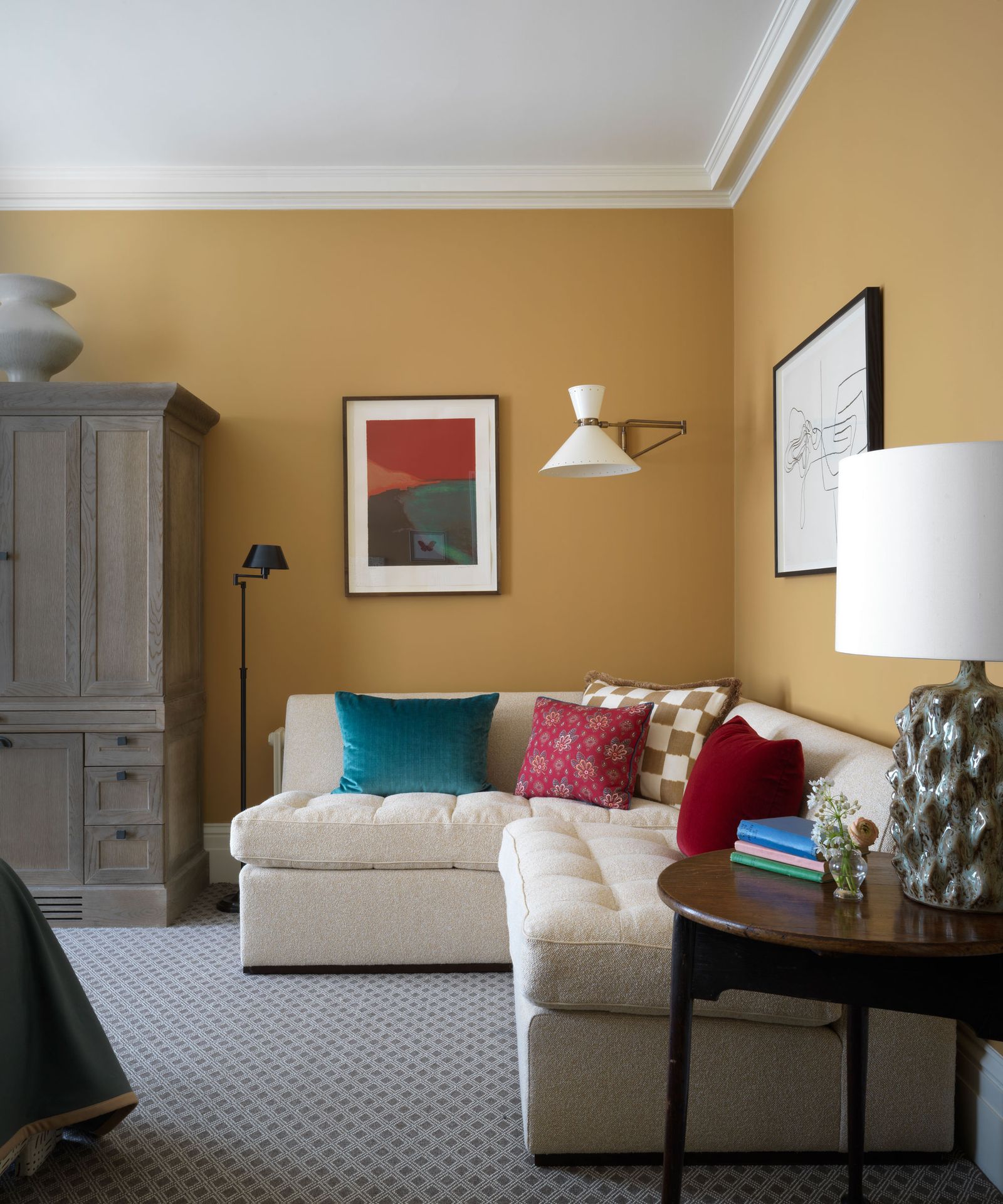 Expert tips and tricks for lighting a living room | Homes & Gardens