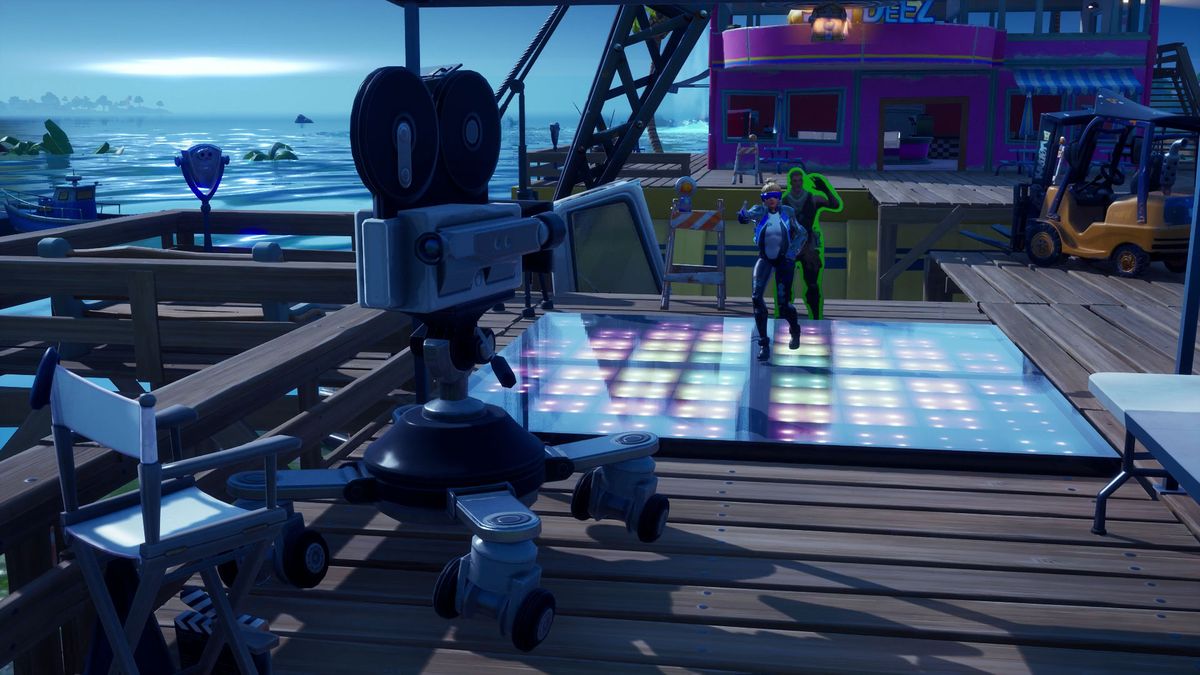 Fortnite Sweaty Sands camera location Where to dance on camera for 10s