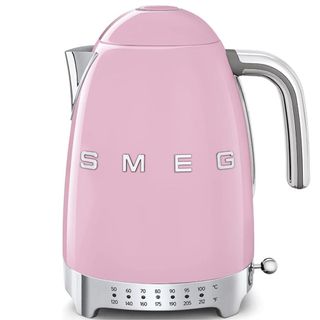 Smeg kettle in pink