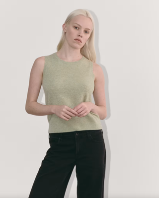 Everlane The Classic Tank in Cashmere 