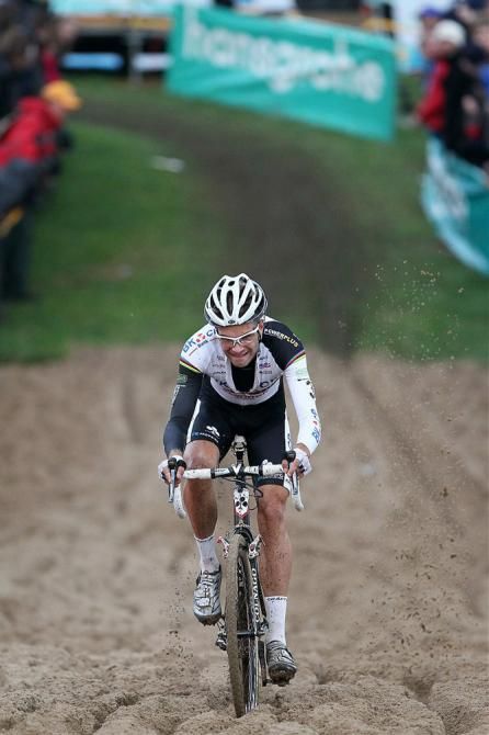Niels Albert (BKCP-Powerplus) was alone in the lead for a few laps at Ruddervoorde, but would end the day in 5th place