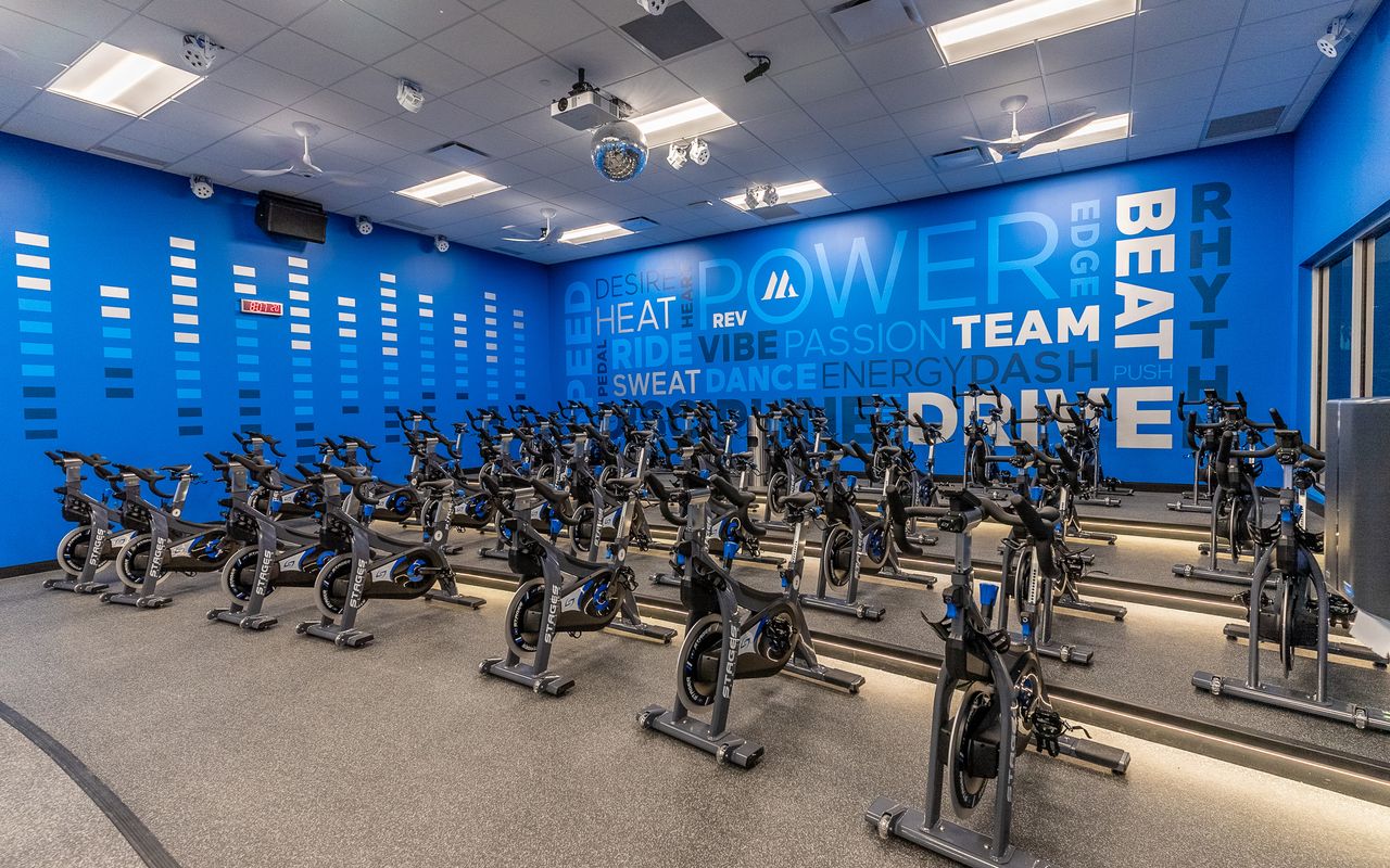 MOVATI ATHLETIC, by Evolution AV