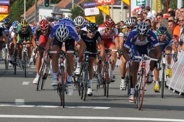 Wouter Weylandt (Quick Step) bows in defeat