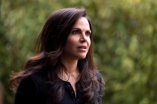 Lana Parilla as Lisa Trammell in episode 210 of The Lincoln Lawyer.